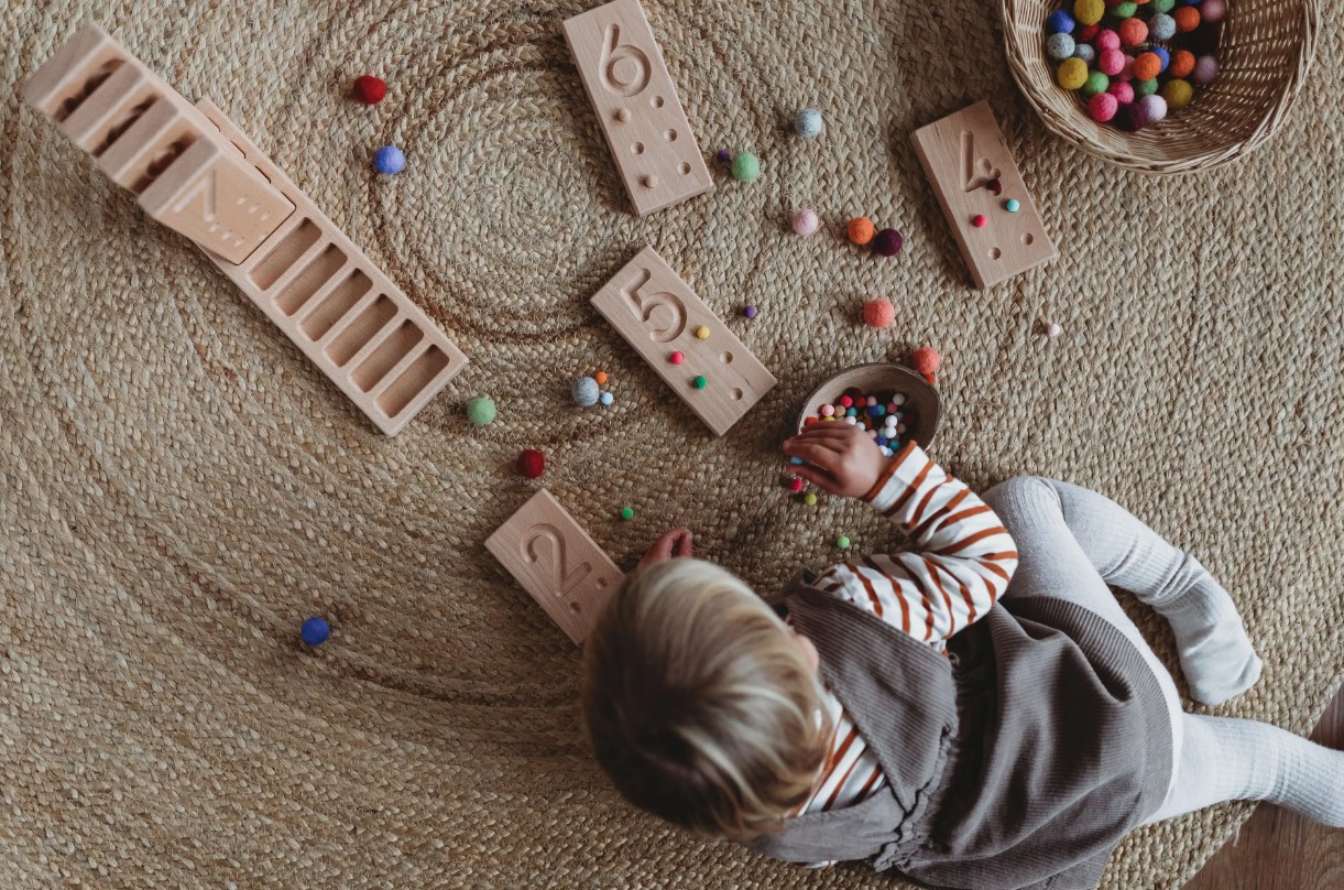 The Little Coach House - Blocos de contagem numérica - recurso Montessori - Image 7